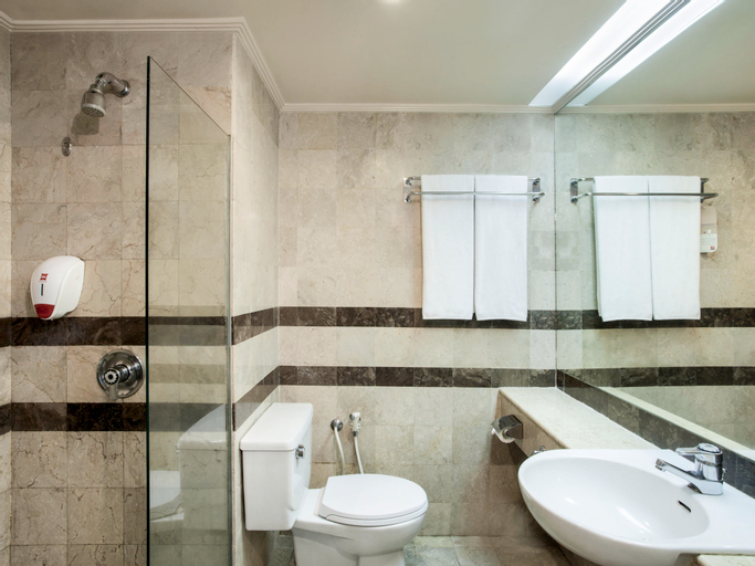 Bathroom 3