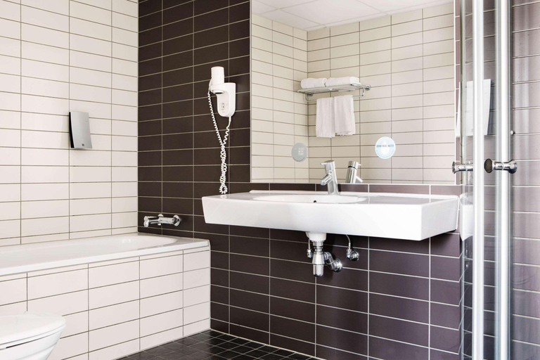Bathroom 4, Comfort Hotel Kristiansand, Kristiansand