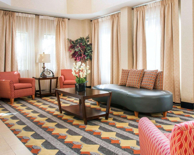 Public Area 3, Comfort Suites Auburn Hills-Detroit, Oakland