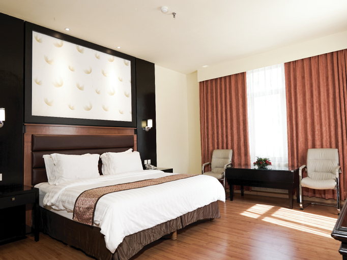 Bedroom 8