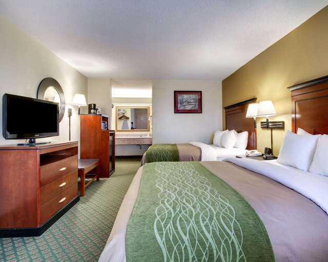 Bedroom 3, Quality Inn Brookhaven, Lincoln