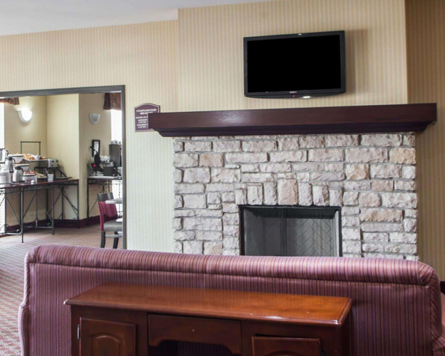 Public Area 2, Comfort Inn & Suites Harrisonville, Kansas City