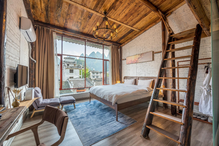 Bedroom 3, Yangshuo Autumn Inn, Guilin