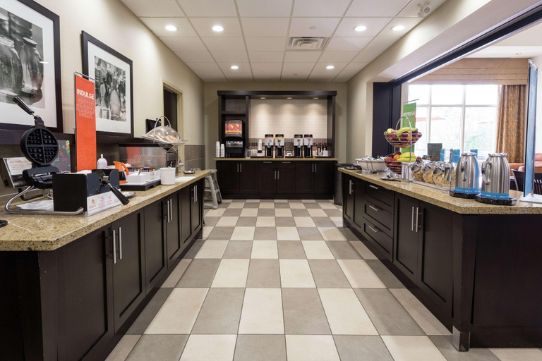Public Area 2, Hampton Inn by Hilton Elliot Lake, Ontario, Algoma
