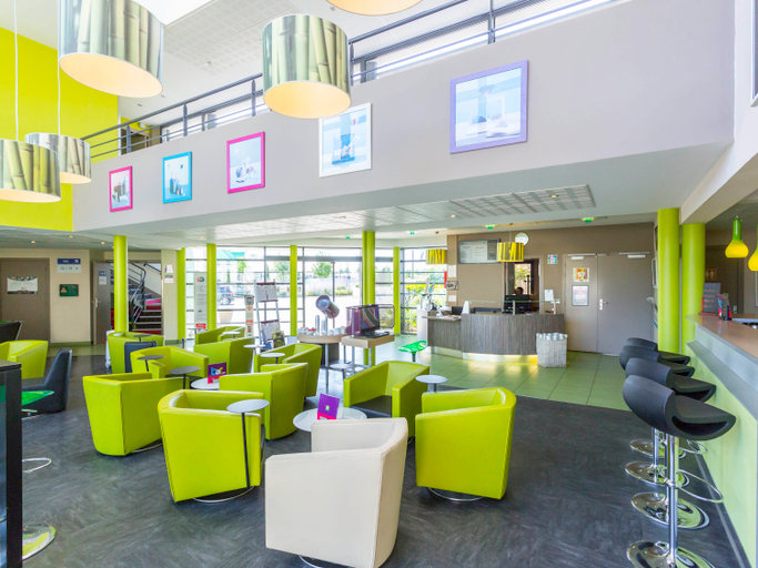 Public Area 3, ibis Styles Bourges, Cher