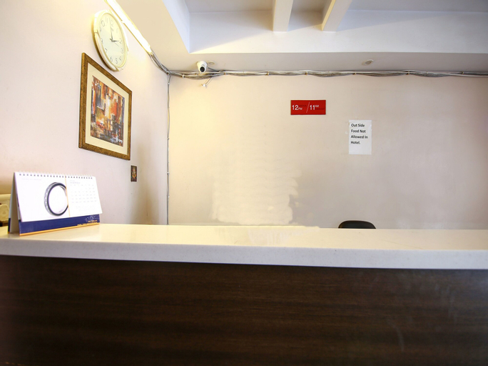 OYO 709 Hotel Cross Winds, Gautam Buddha Nagar