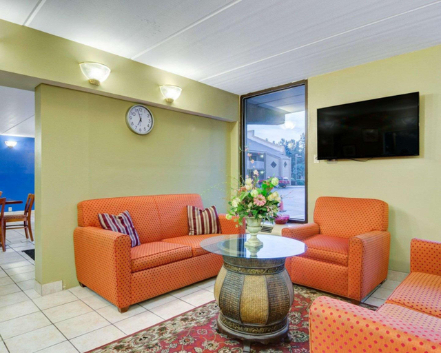 Public Area 2, Rodeway Inn , Gwinnett
