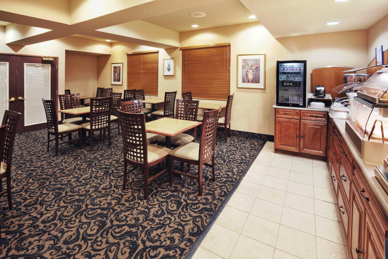 Food & Drinks 4, Holiday Inn Express Owasso, Tulsa