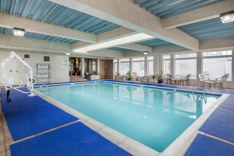 Comfort Inn At Newport Beach, Newport