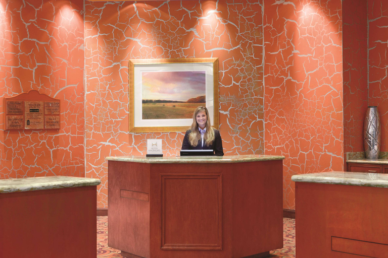 Public Area 2, Embassy Suites by Hilton E Peoria Riverfront Conf Center, Peoria