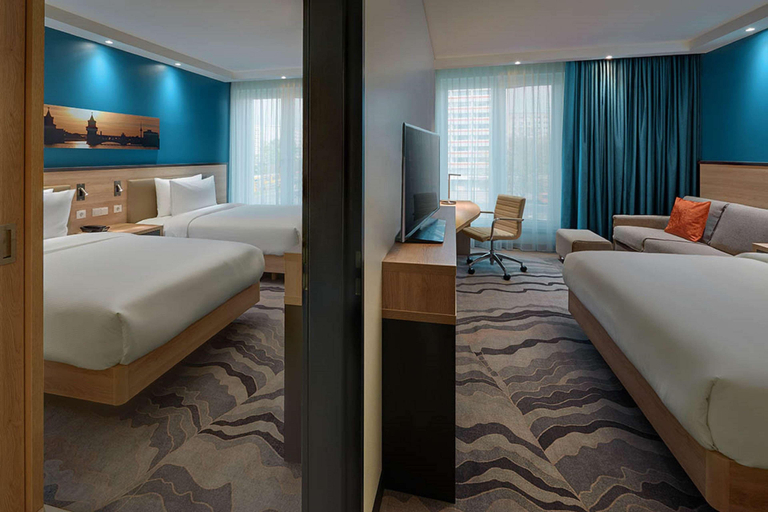 Bedroom 3, Hampton Inn Berlin City Centre Alexanderplatz, Berlin