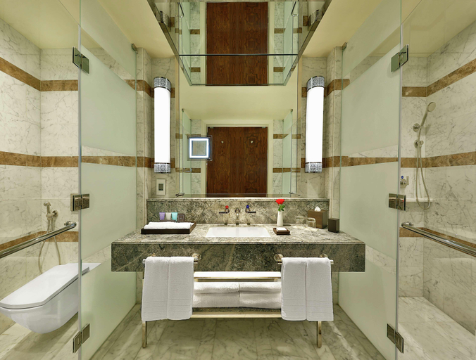 Bathroom 5, Conrad Jabal Omar Makkah, Makkah