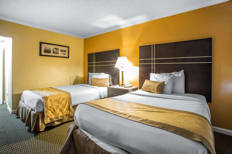 Bedroom 2, Rodeway Inn Boardwalk, Atlantic