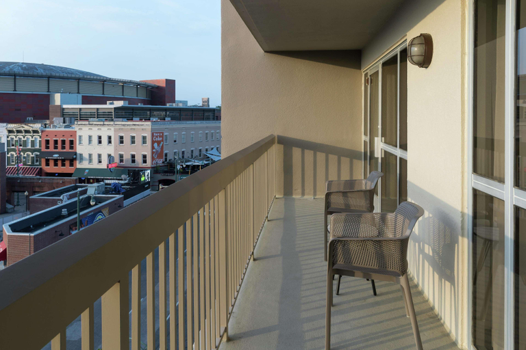Bedroom 3, Hampton Inn & Suites Memphis-Beale Street, Shelby