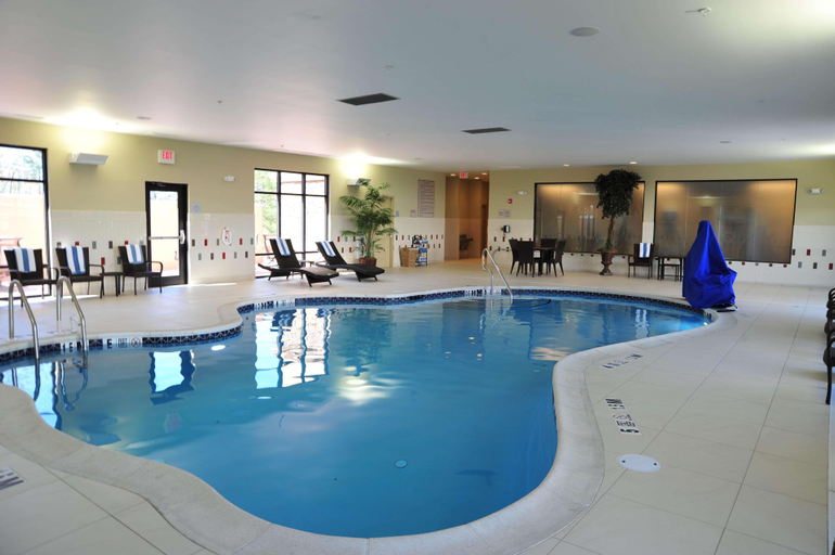 Sport & Beauty 5, Hampton Inn & Suites Robbinsville, Mercer