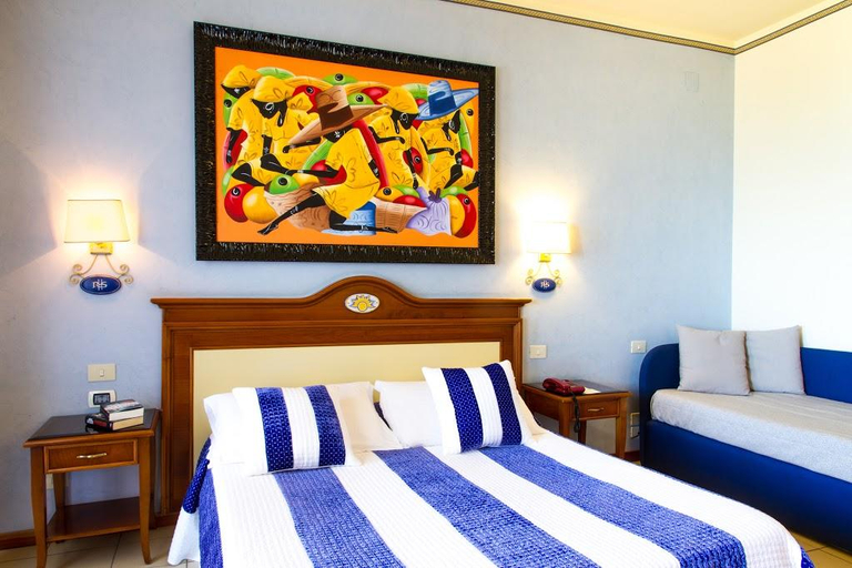 Bedroom 5, Riva del Sole, Palermo