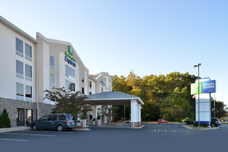 Public Area 1, Holiday Inn Express Seaford-Route 13, Sussex