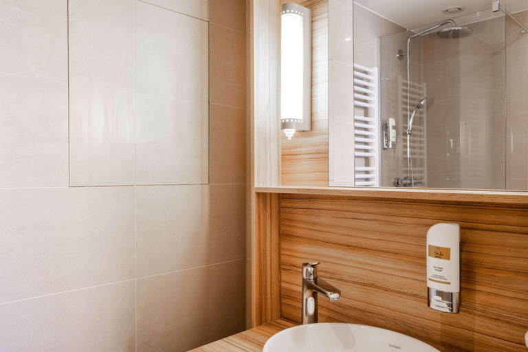 Bathroom 4, Star G Hotel Premium Dresden Altmarkt, Dresden