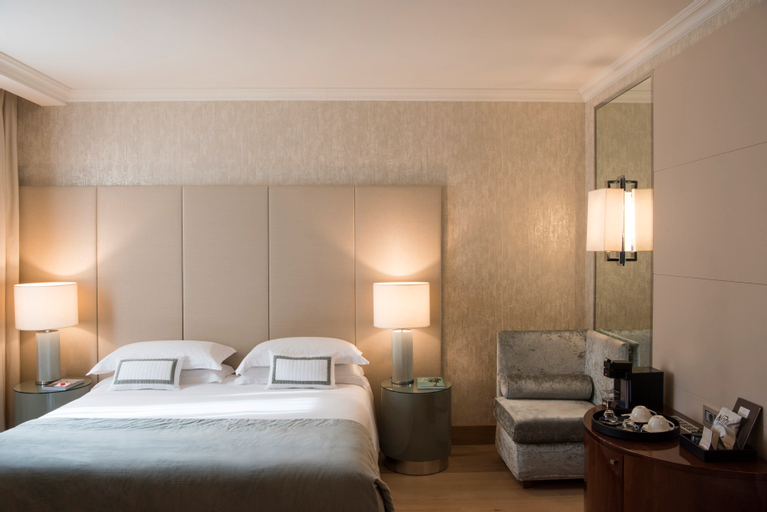 Bedroom 22