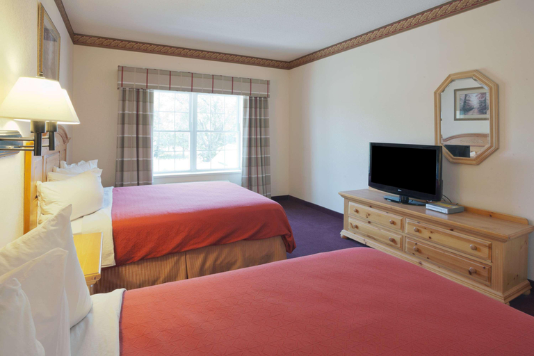 Bedroom 3, Country Inn & Suites by Radisson, Cortland