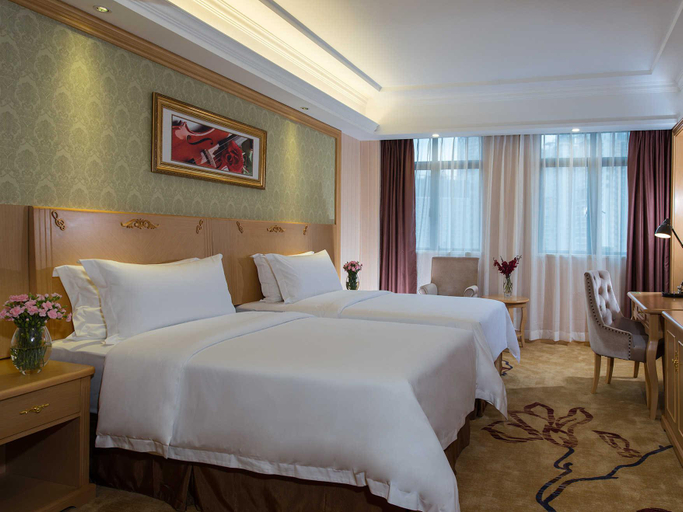 Bedroom 2, Vienna Hotel Shenzhen East Railway Station Buji Ancient Street, Shenzhen
