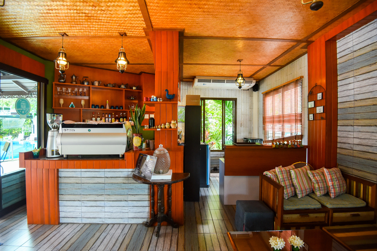 Public Area 2, Saksaitarn Resort, K. Nikhom Pattan
