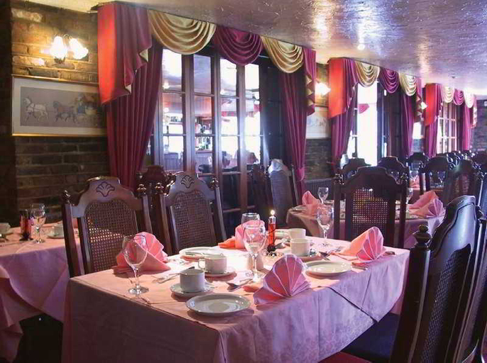 Food & Drinks 3, Hunters Meet Ltd, Essex