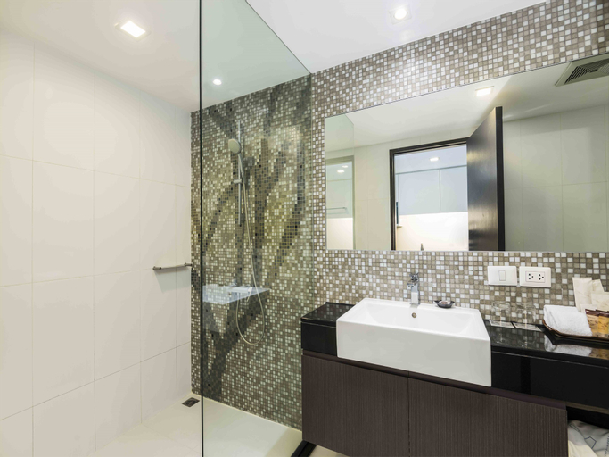 Bathroom 21