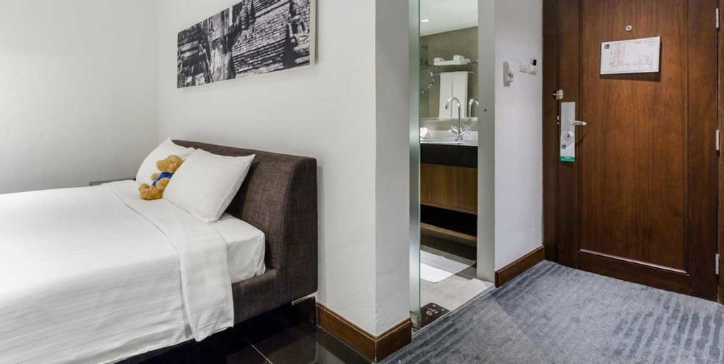 Bedroom 27