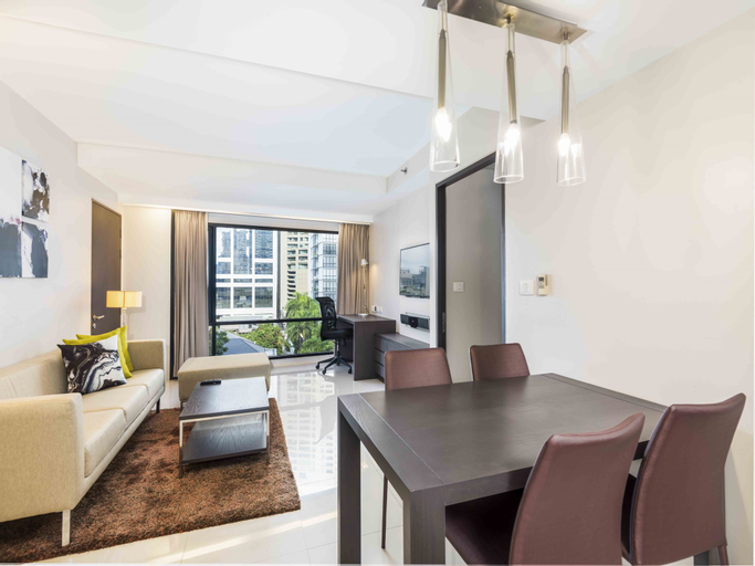 Dining Room 14