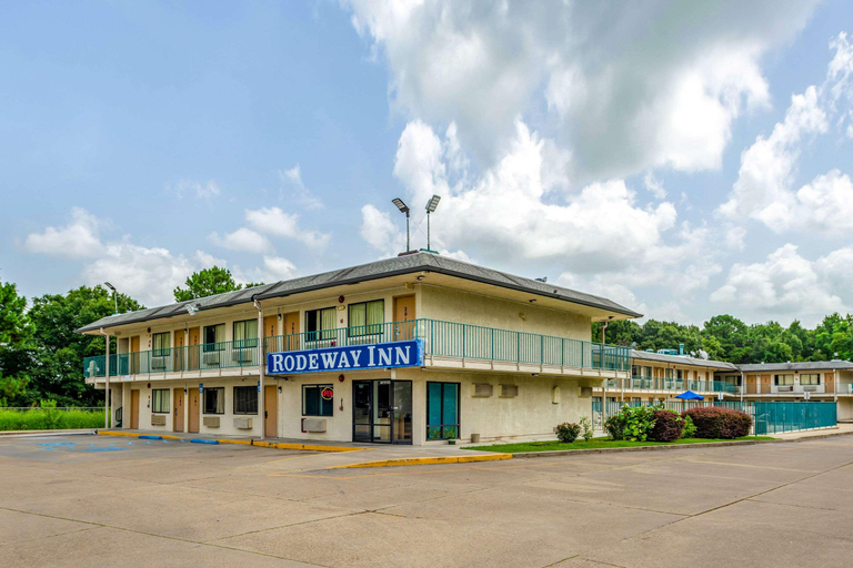 Exterior & Views 2, Studio 6 Lafayette, LA I-10 & I-49 N, Lafayette