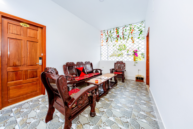 Public Area 3, Super OYO 598 Peony Hotel, Cam Ranh