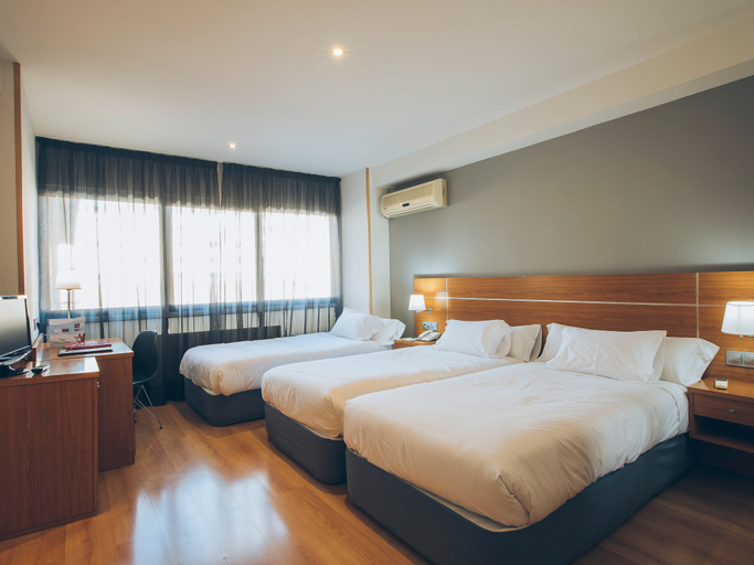 Bedroom 8