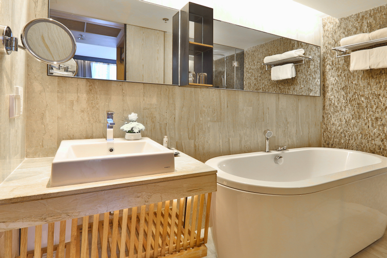 Bathroom 6