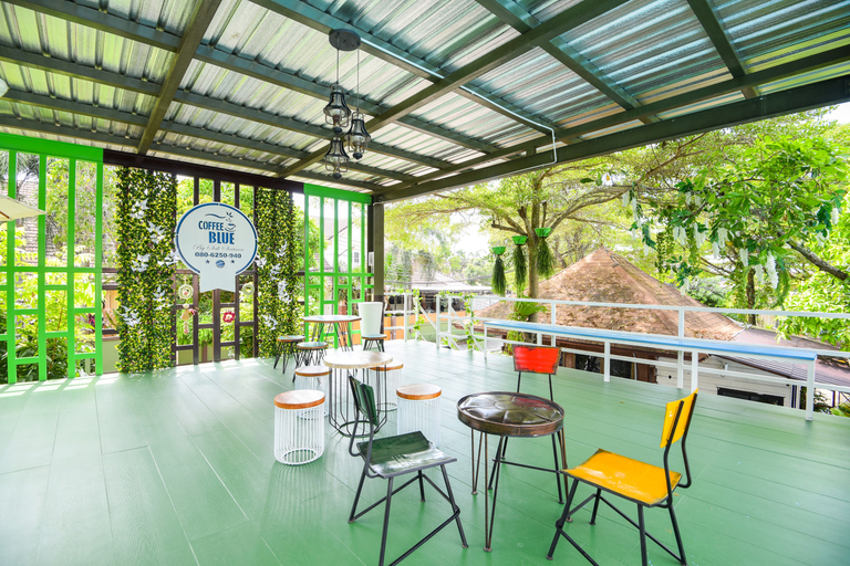 Food & Drinks, Saksaitarn Resort, K. Nikhom Pattan