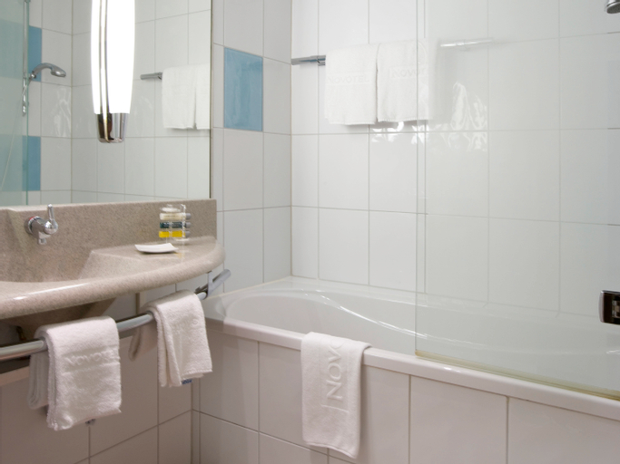 Bathroom 5