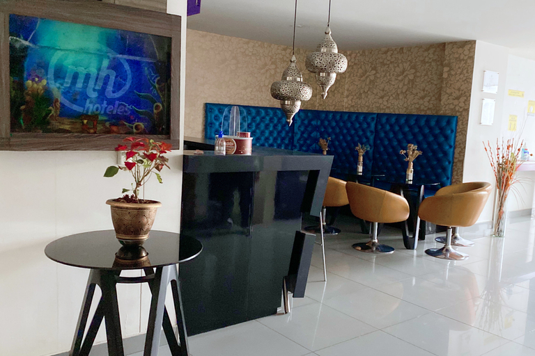 Public Area 2, Ayenda 1136 MH, Pereira