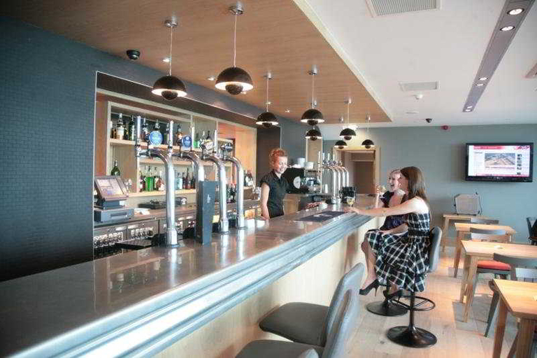 Food & Drinks 5, Brisbane House Hotel, North Ayrshire