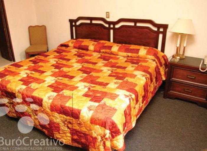 Bedroom, Colonial de Monterrey, Monterrey