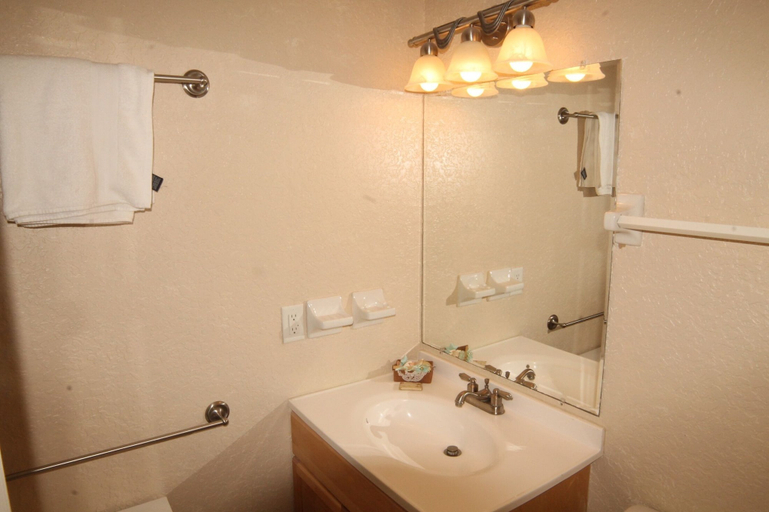 Bathroom 4, Seaside Villas 3, Saint Johns