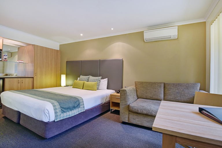 Bedroom 9
