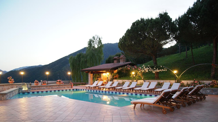 Sport & Beauty 5, Resort Ninfea San Pellegrino Terme, Bergamo