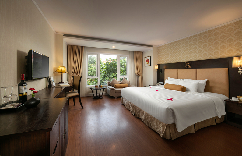 Bedroom 18
