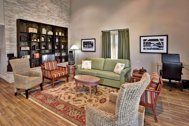 Public Area 2, Quality Inn & Suites Monroeville, Monroe