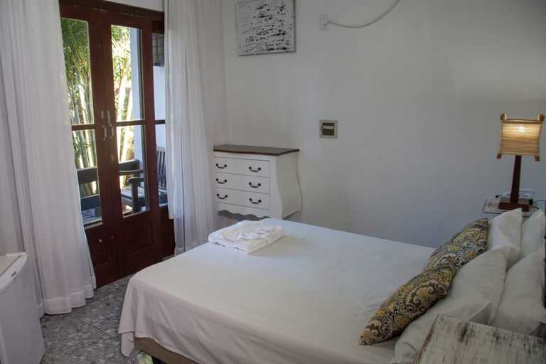 Bedroom, Porto dos Casais Praia do Rosa, Garopaba