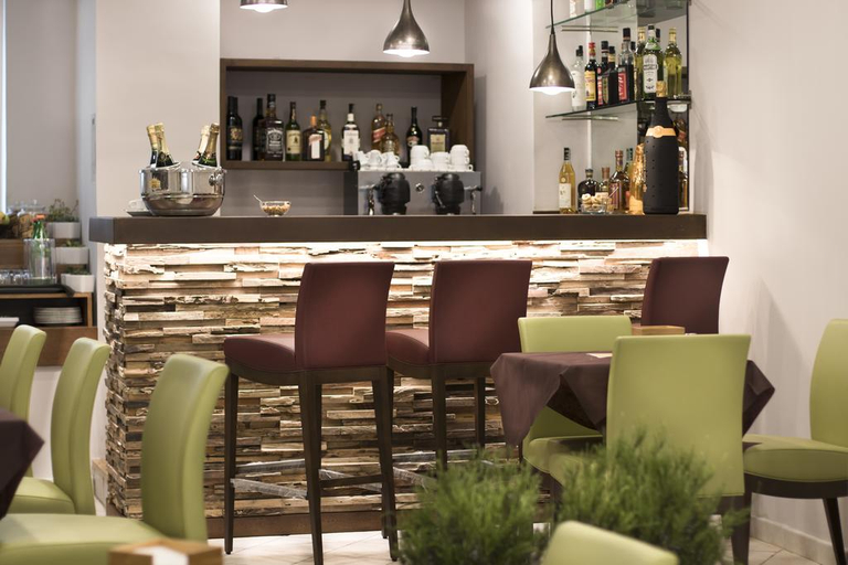 Food & Drinks 5, Hotel Soleluna, Napoli