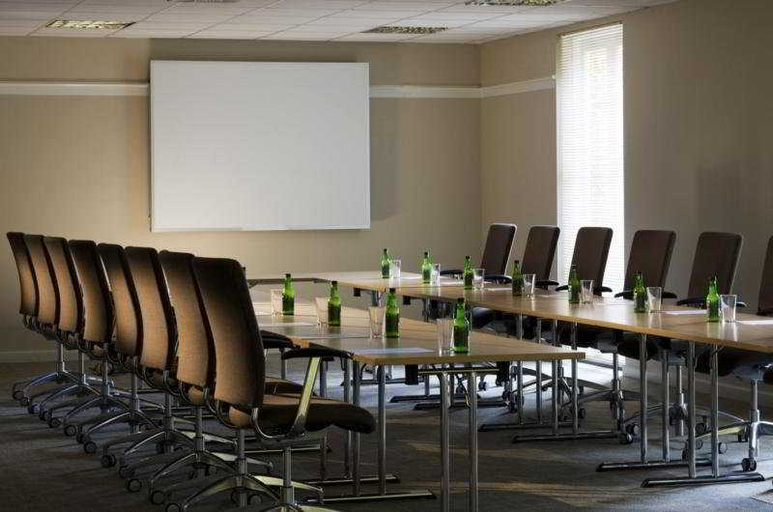 Business Facilities, Highfield Park De Vere, Hampshire