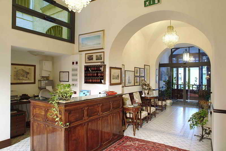Public Area 2, Savona, Catania