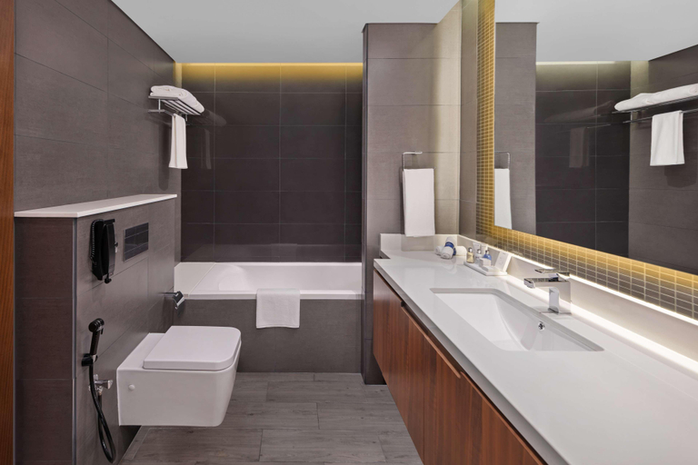 Bathroom 5, Radisson Blu Hotel, Dubai Canal View, Dubai