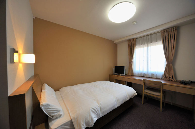 Bedroom 14